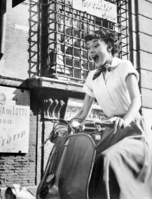 Annex - Hepburn, Audrey (Roman Holiday)_05
